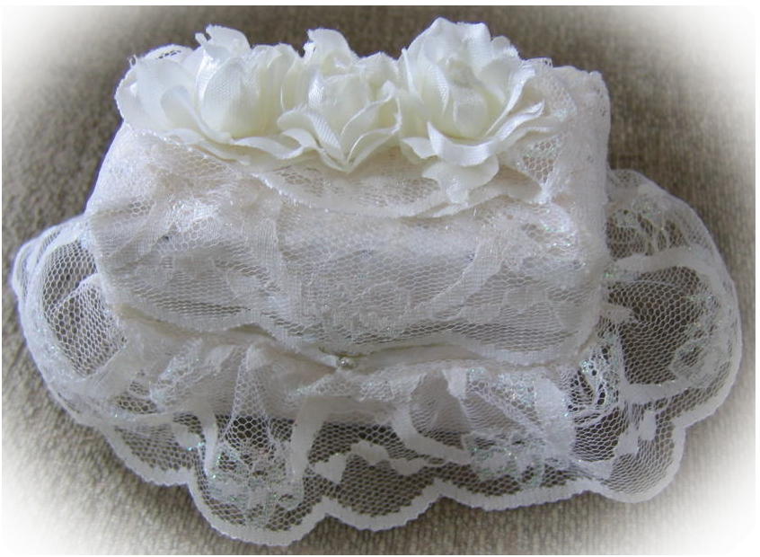 lace skirt ring box